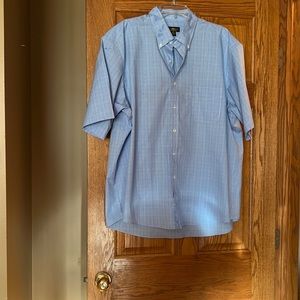 Short sleeve dress shirt.  Great condition.